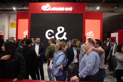 Cairo ICT - e and stand crowd