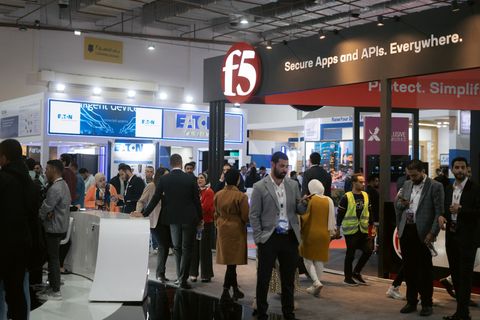 Cairo ICT - f5 stand crowd