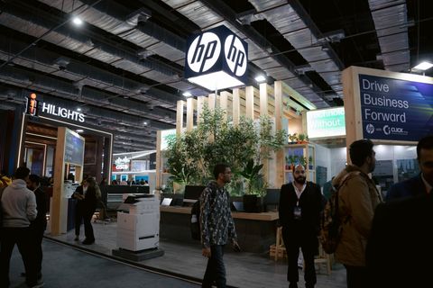 Cairo ICT - hp stand
