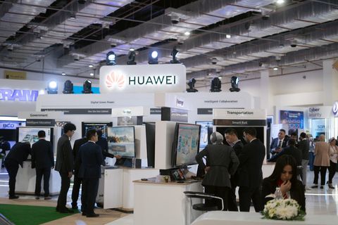 Cairo ICT - huawei stand