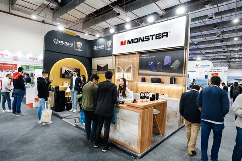 Cairo ICT - monster audio stand