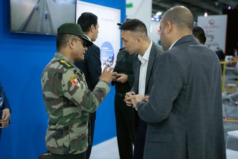 Cairo ICT - officer exhibitor chat